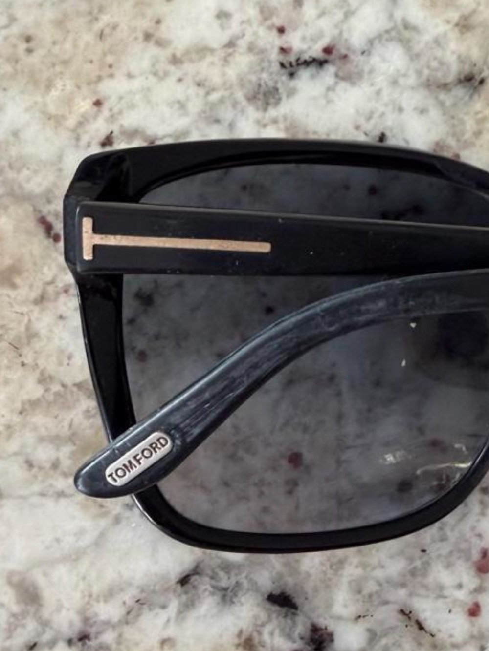 ๐ฅTOM FORD SUNGLASSES - Picture 3 of 7